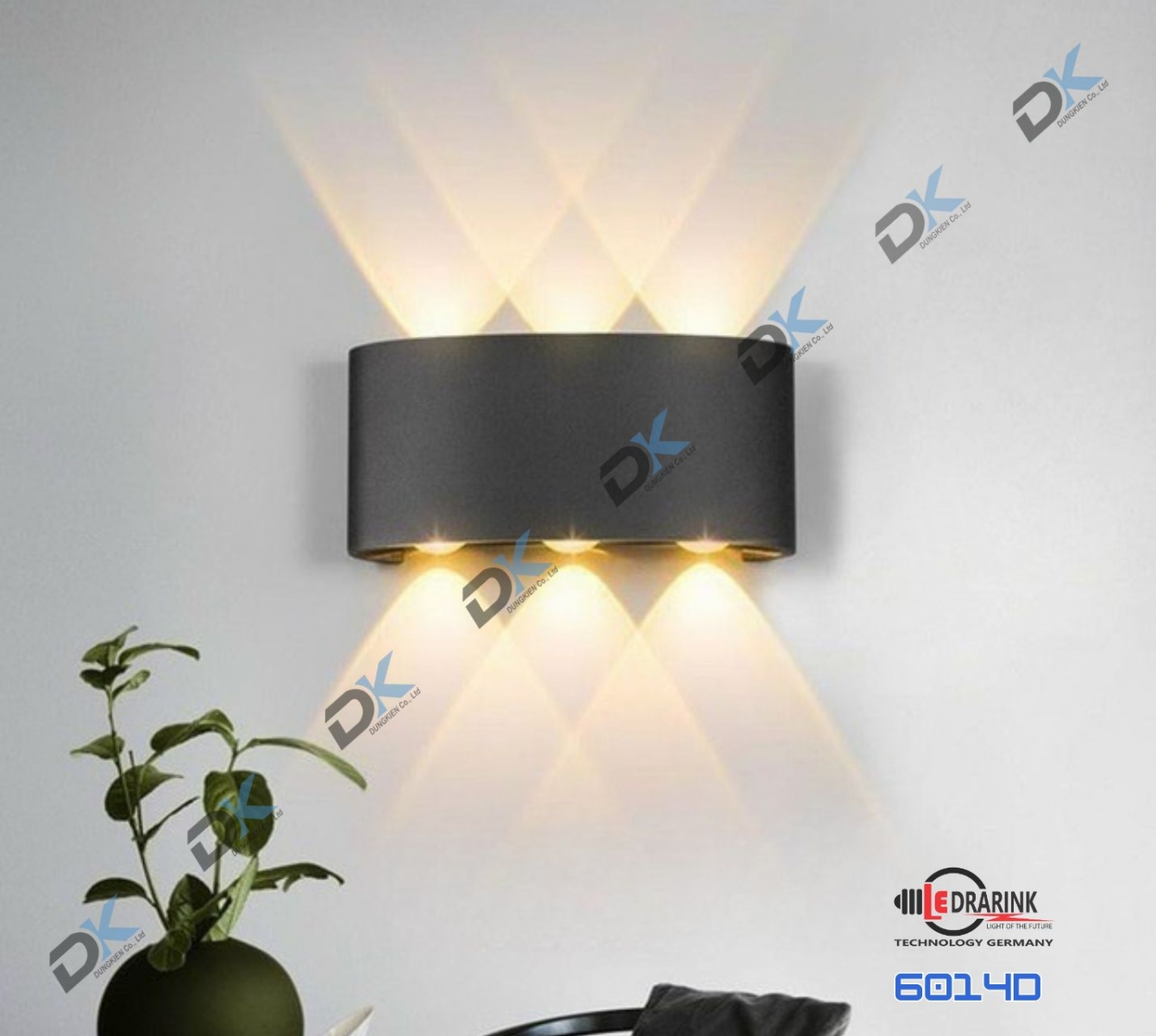       Đèn hắt tia 6014 nhựa (6 tia) vỏ đen Drarink